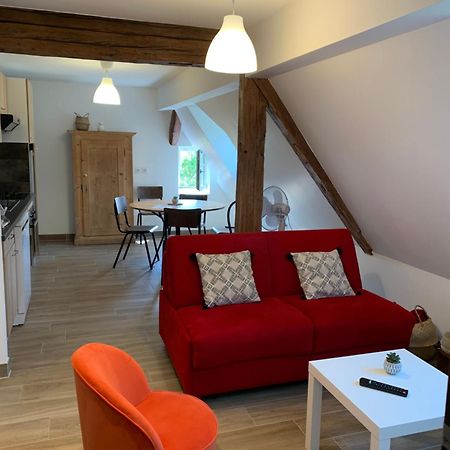 Le Clocher " Sous Les Combles" Parking Gratuit Beblenheim Eksteriør billede
